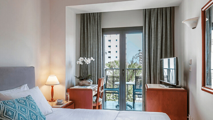 Mitsis La Vita Beach Hotel